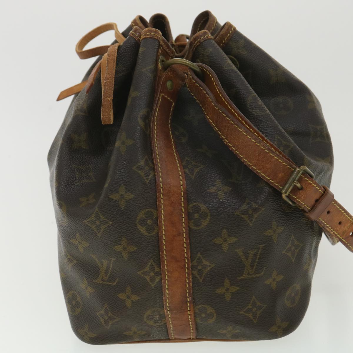 LOUIS VUITTON Monogram Petit Noe Shoulder Bag M42226 LV 36140