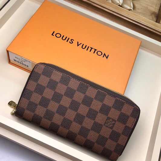 Louis Vuitton Luxury Bags 2347