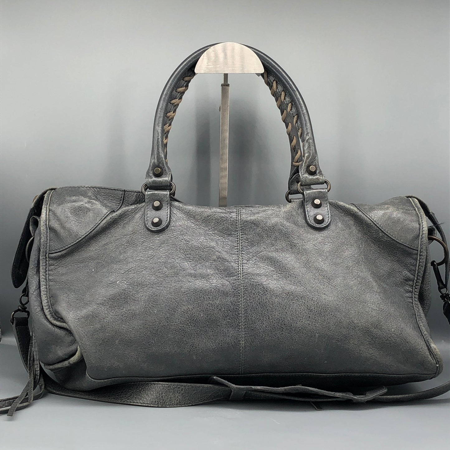 Balenciaga Classic City Distressed Leather Shoulder Handbag Grey