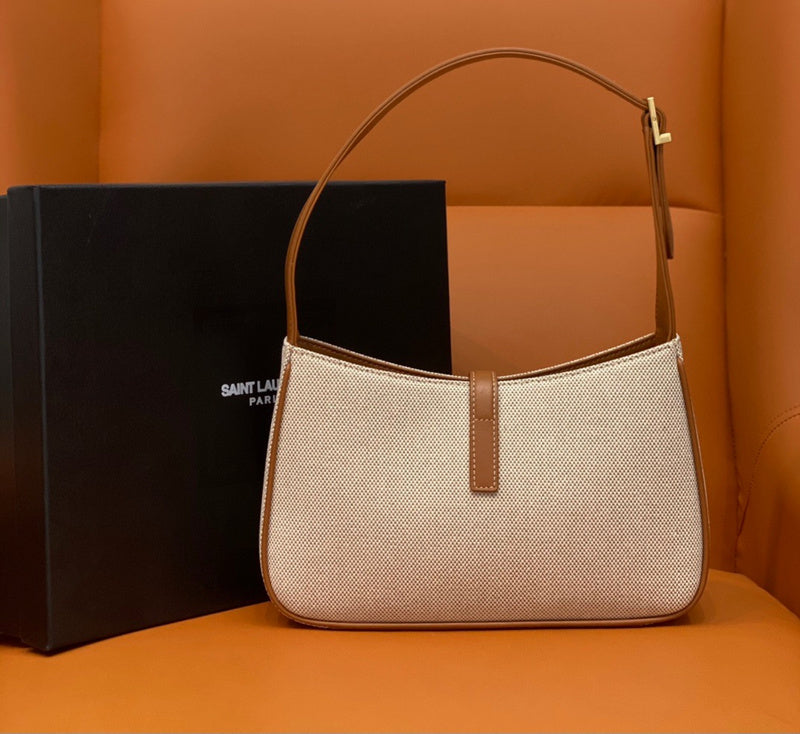 Yves Saint Laurent - Bags - 231