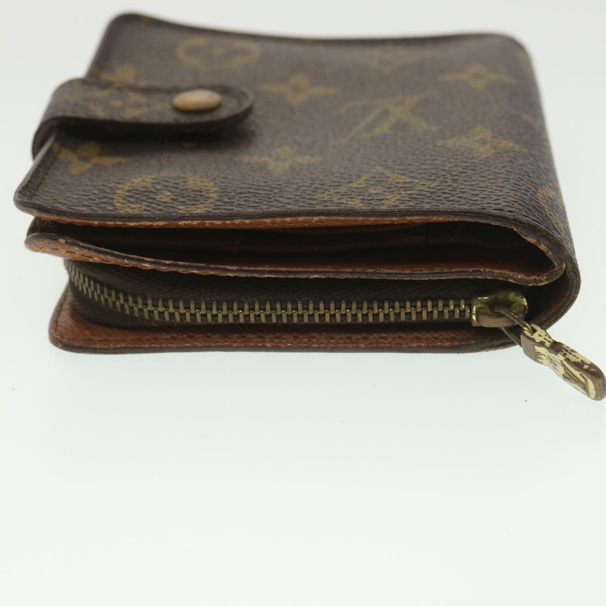 LOUIS VUITTON Monogram Compact zip Wallet M61667 LV Auth 38396