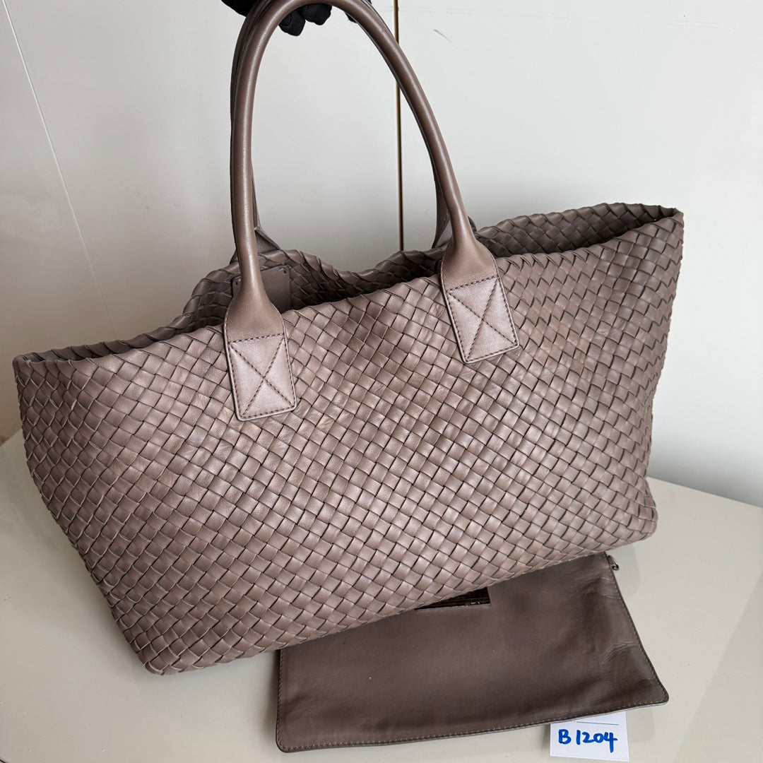 Bottega Veneta Cabat Tote - Rovelle Bags