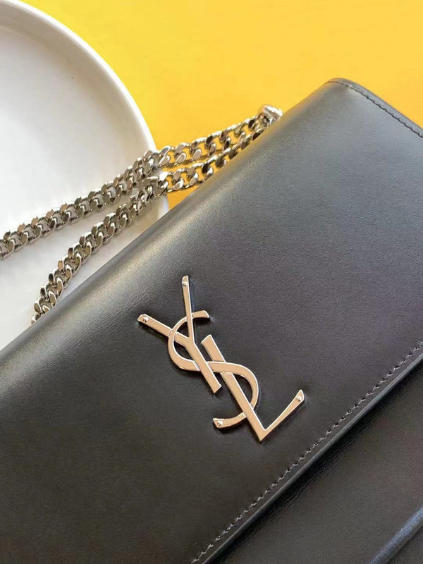 Yves Saint Laurent Editorial Modern Handbag