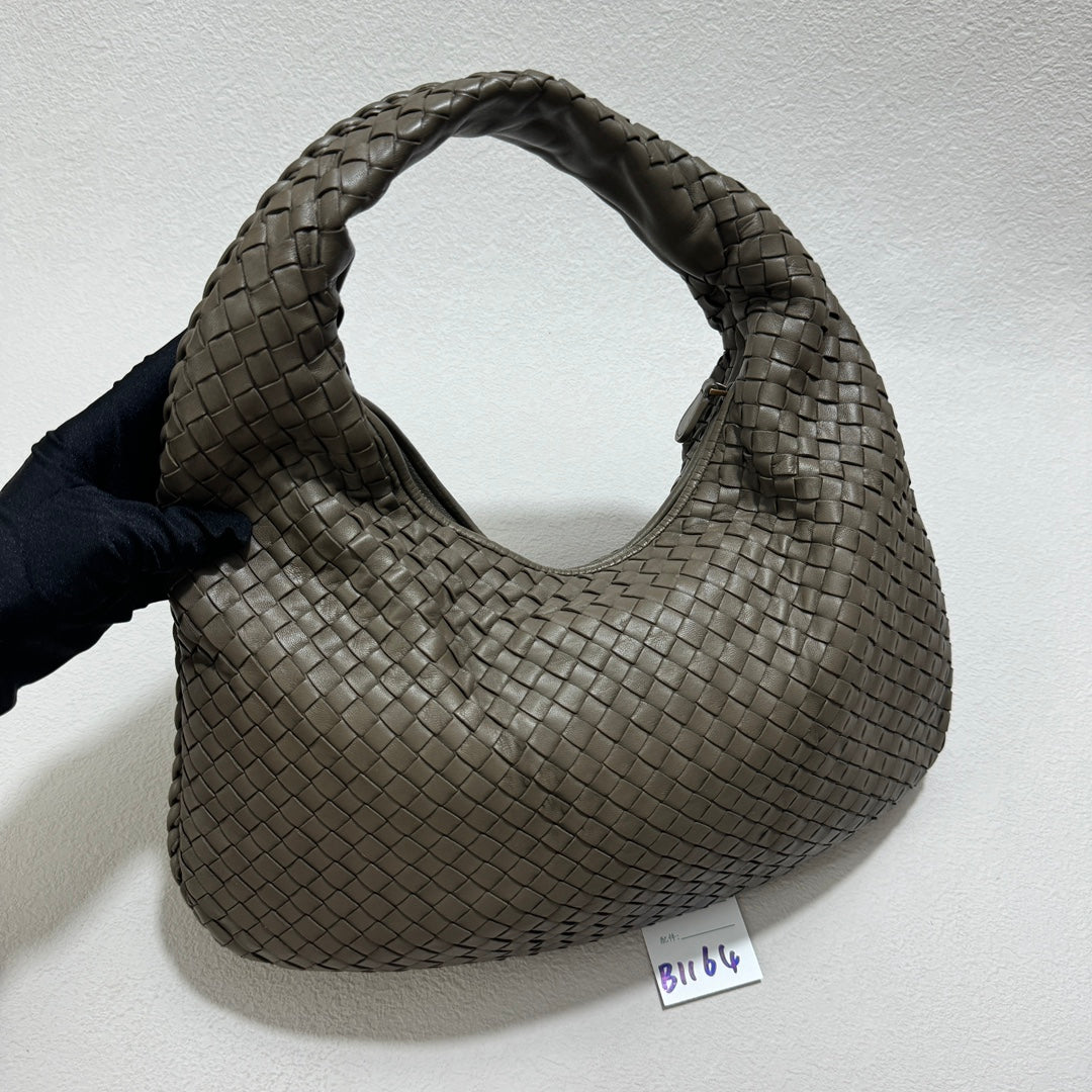 Bottega Veneta Veneta Shoulder Bag - Rovelle Bags