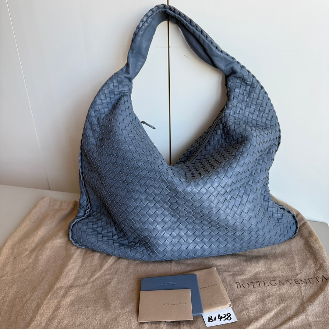 Bottega Veneta Veneta Shoulder Bag - Rovelle Bags