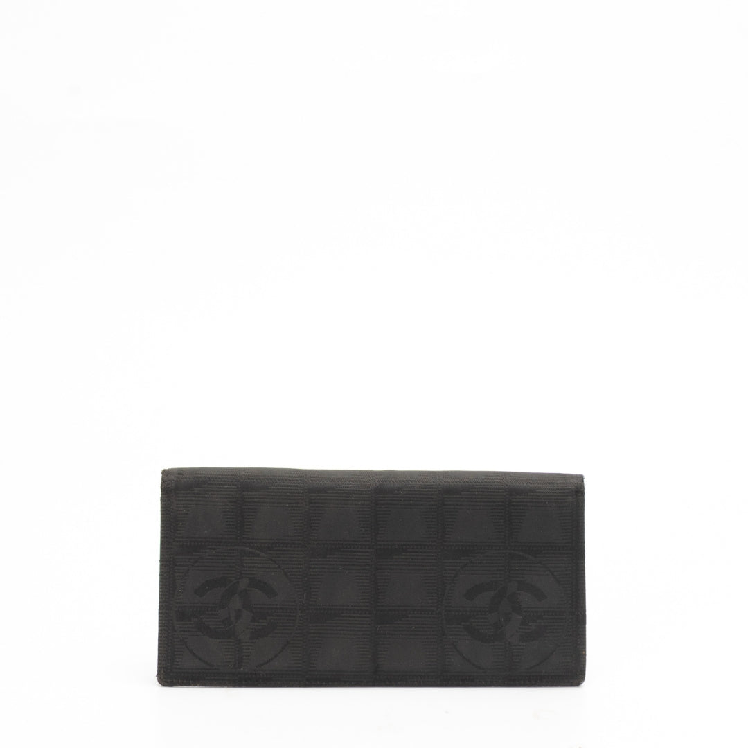 Chanel Nylon Black Travel Clutch Clutch Bag - Rovelle Bags