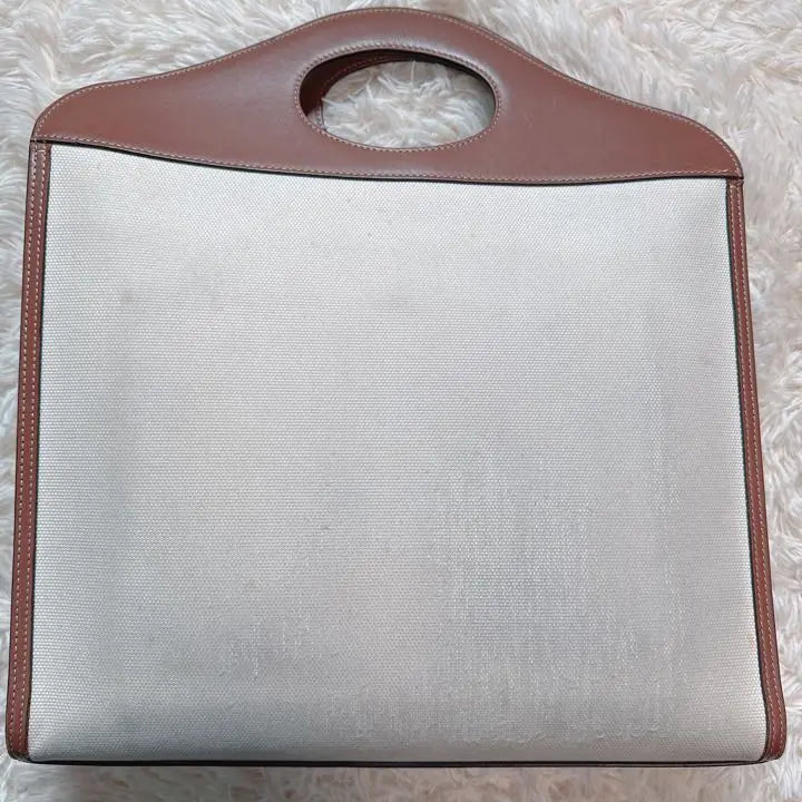 Burberry Pocket Tote - Rovelle Bags