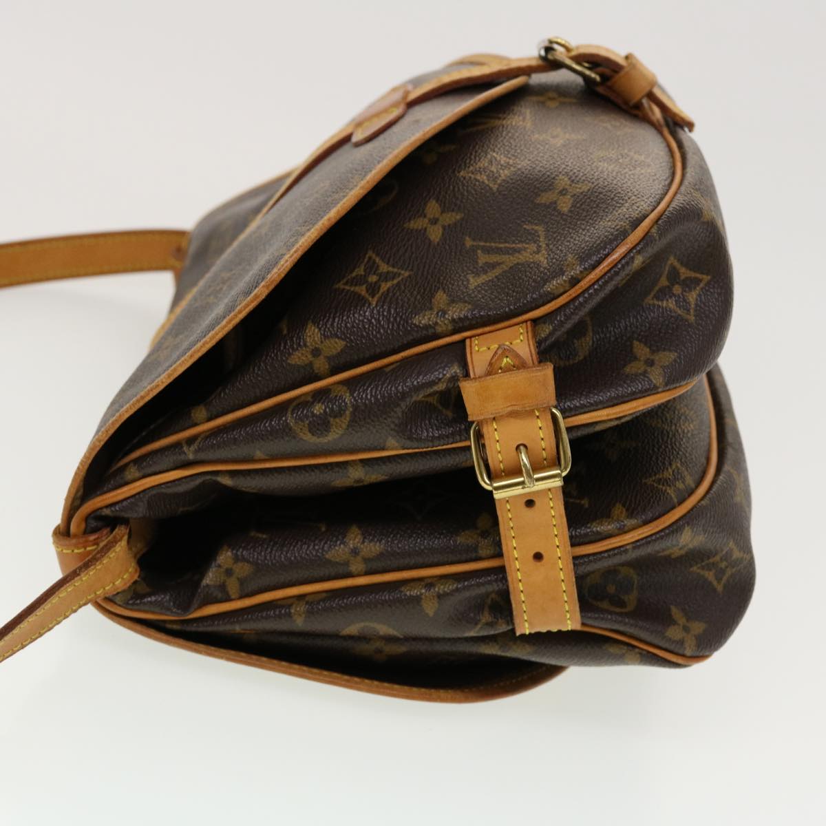 LOUIS VUITTON Monogram Saumur 30 Shoulder Bag M42256 LV 41983