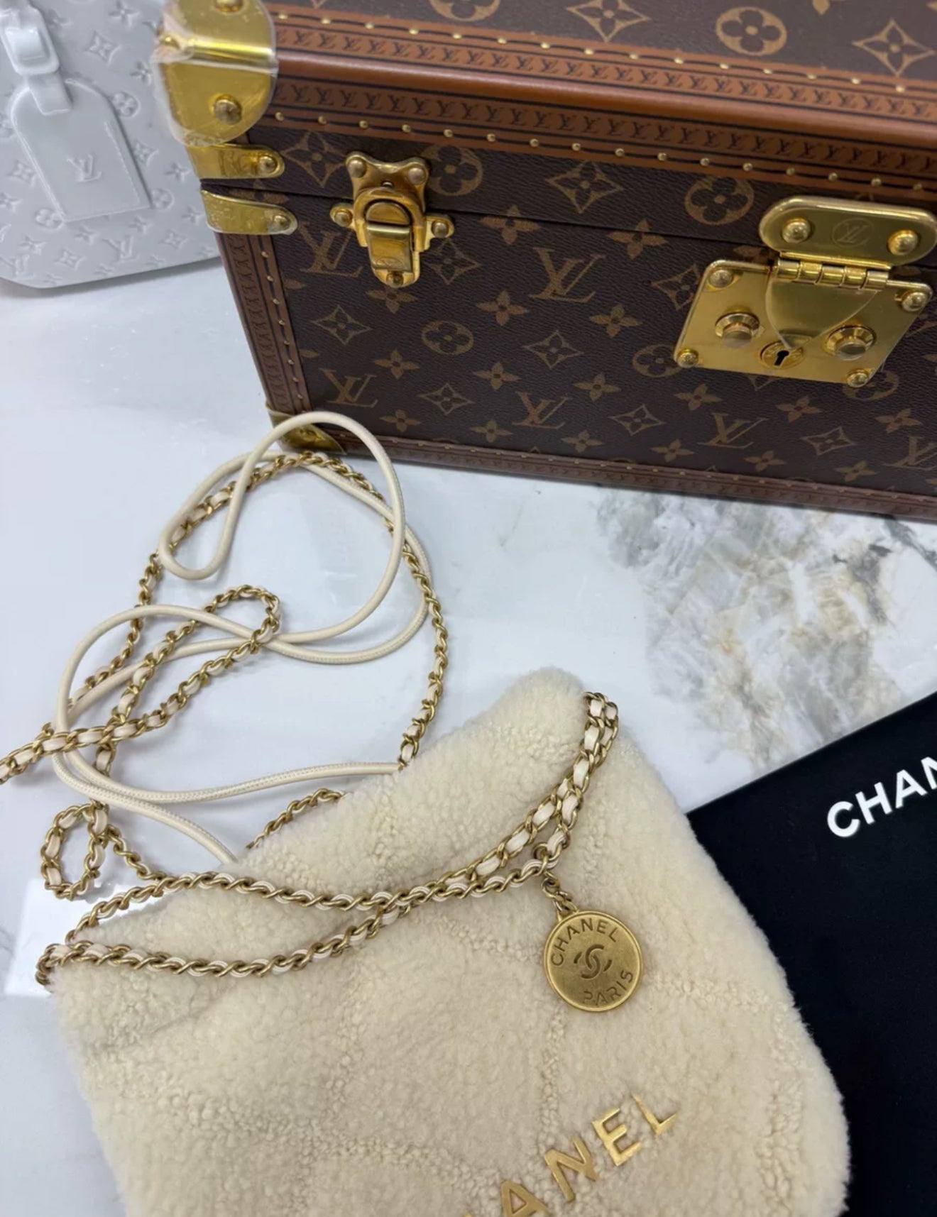 Chanel Chanel 22 Shoulder Bag - Rovelle Bags