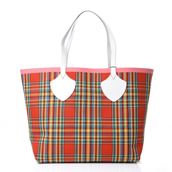 Burberry The Giant Tote Bag - Rovelle Bags