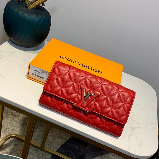 Louis Vuitton Luxury Bags 1877