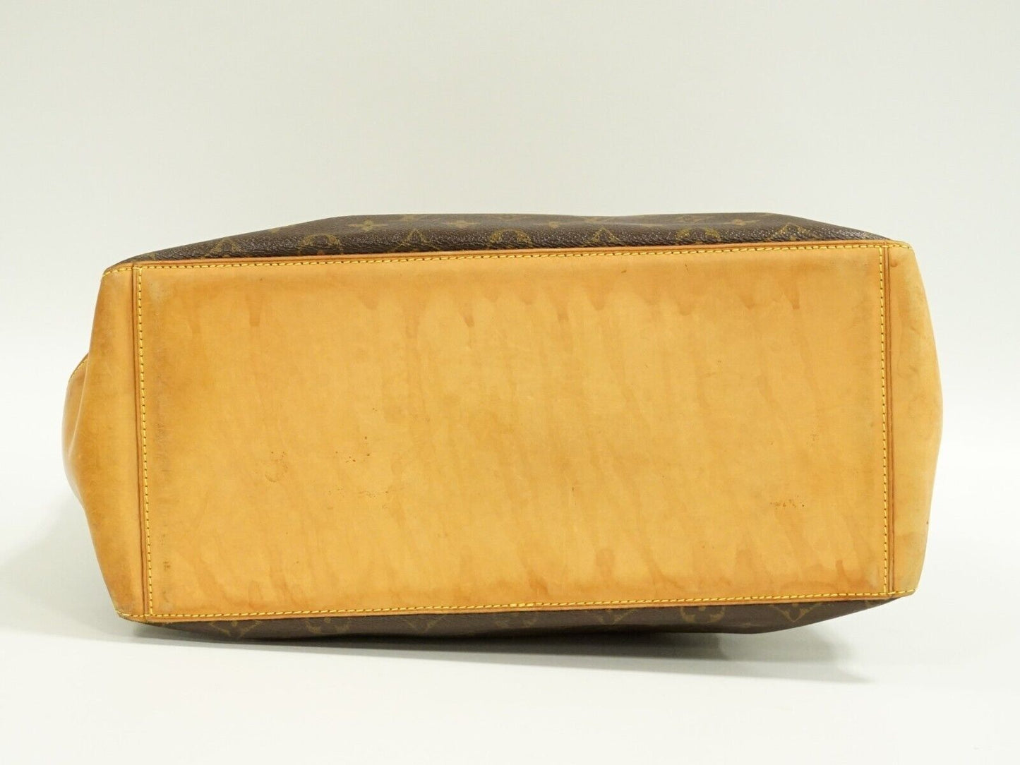 Louis Vuitton Mezzo Handbag