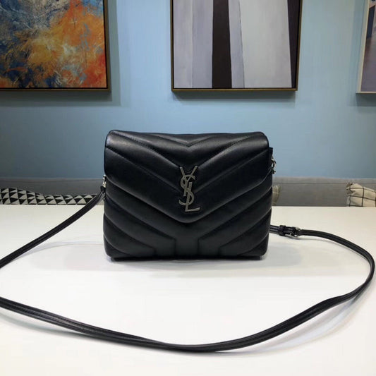 Yves Saint Laurent - Bags - 557