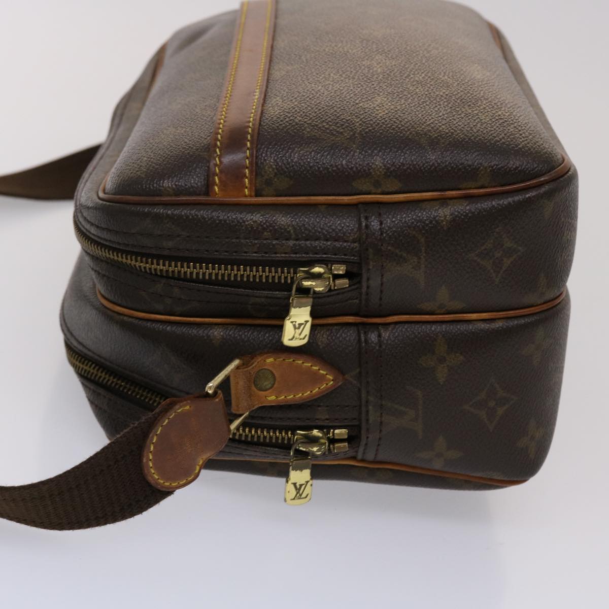 LOUIS VUITTON Monogram Reporter PM Shoulder Bag M45254 LV Auth 45650