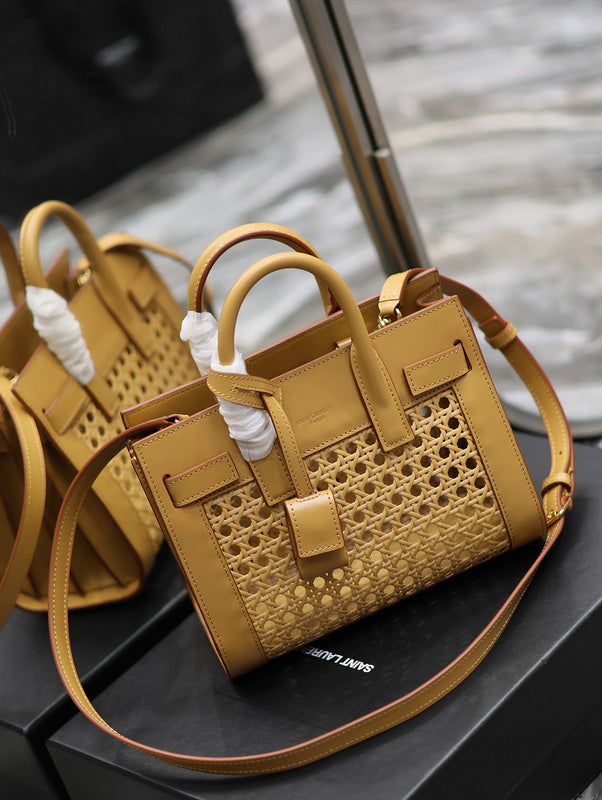 Yves Saint Laurent Boutique Polished Handbag