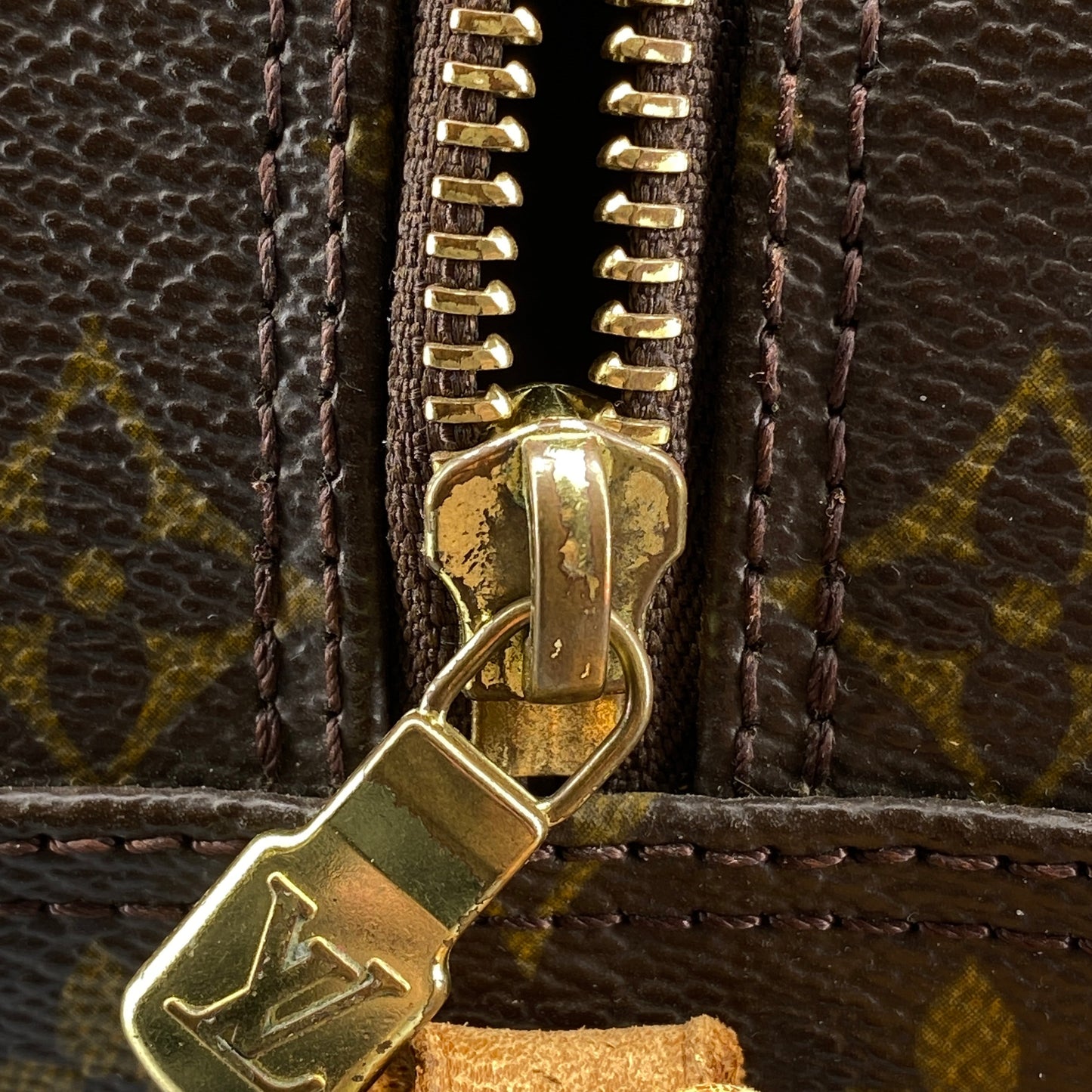 Louis Vuitton Monogram Brown Oval Crossbody Shoulder Bag