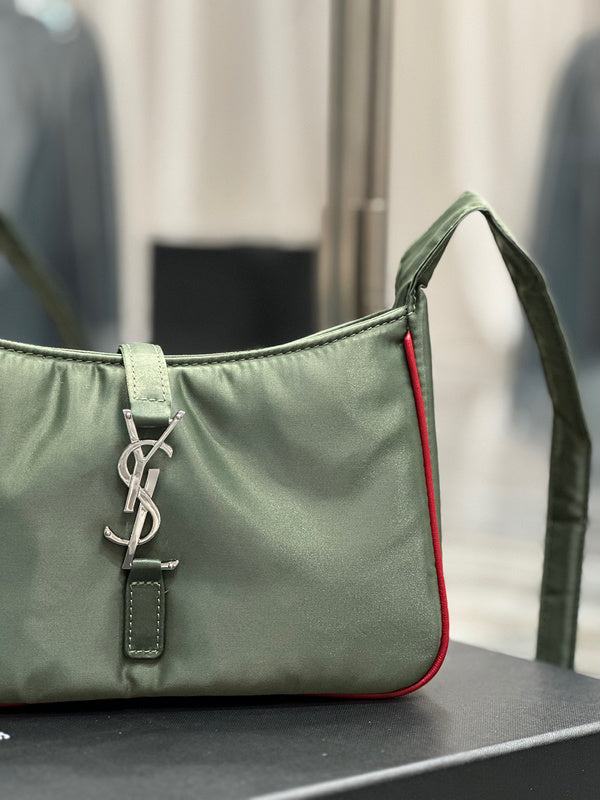 Yves Saint Laurent - Bags - 161