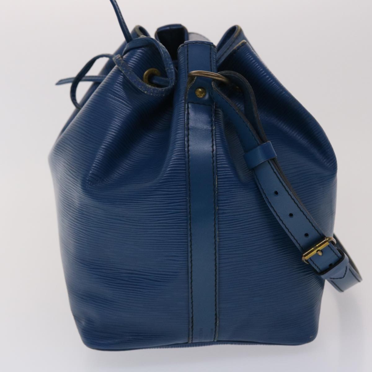 LOUIS VUITTON Epi Petit Noe Shoulder Bag Blue M44105 LV 47965