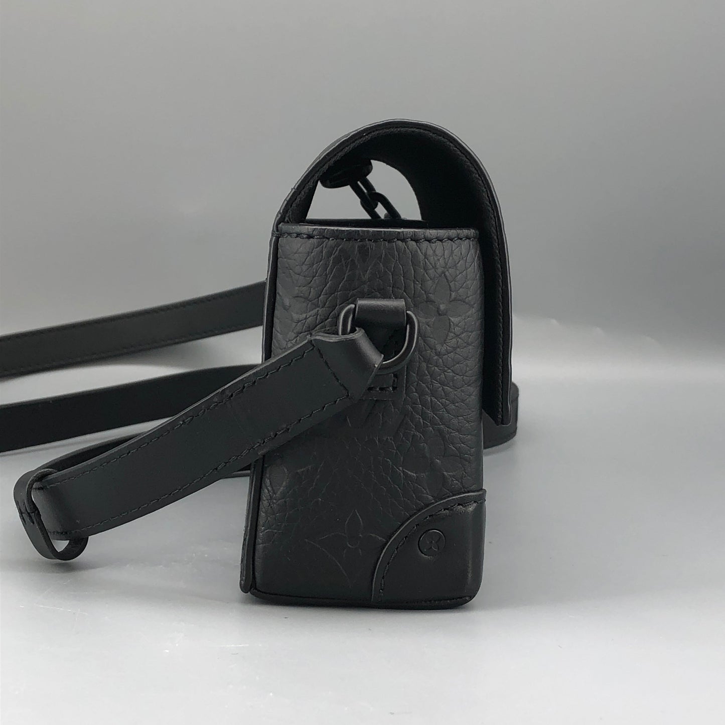 Louis Vuitton Monogram Taurillon Leather Steamer Crossbody Bag Black