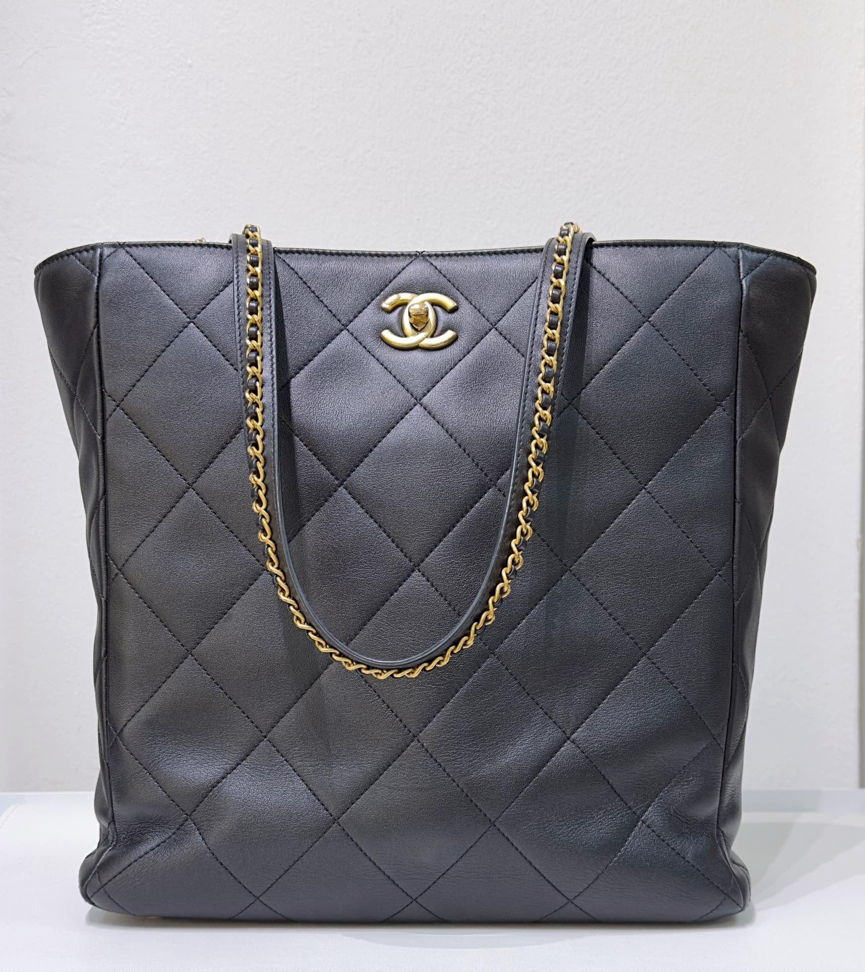 Chanel Tote - Almora Bags