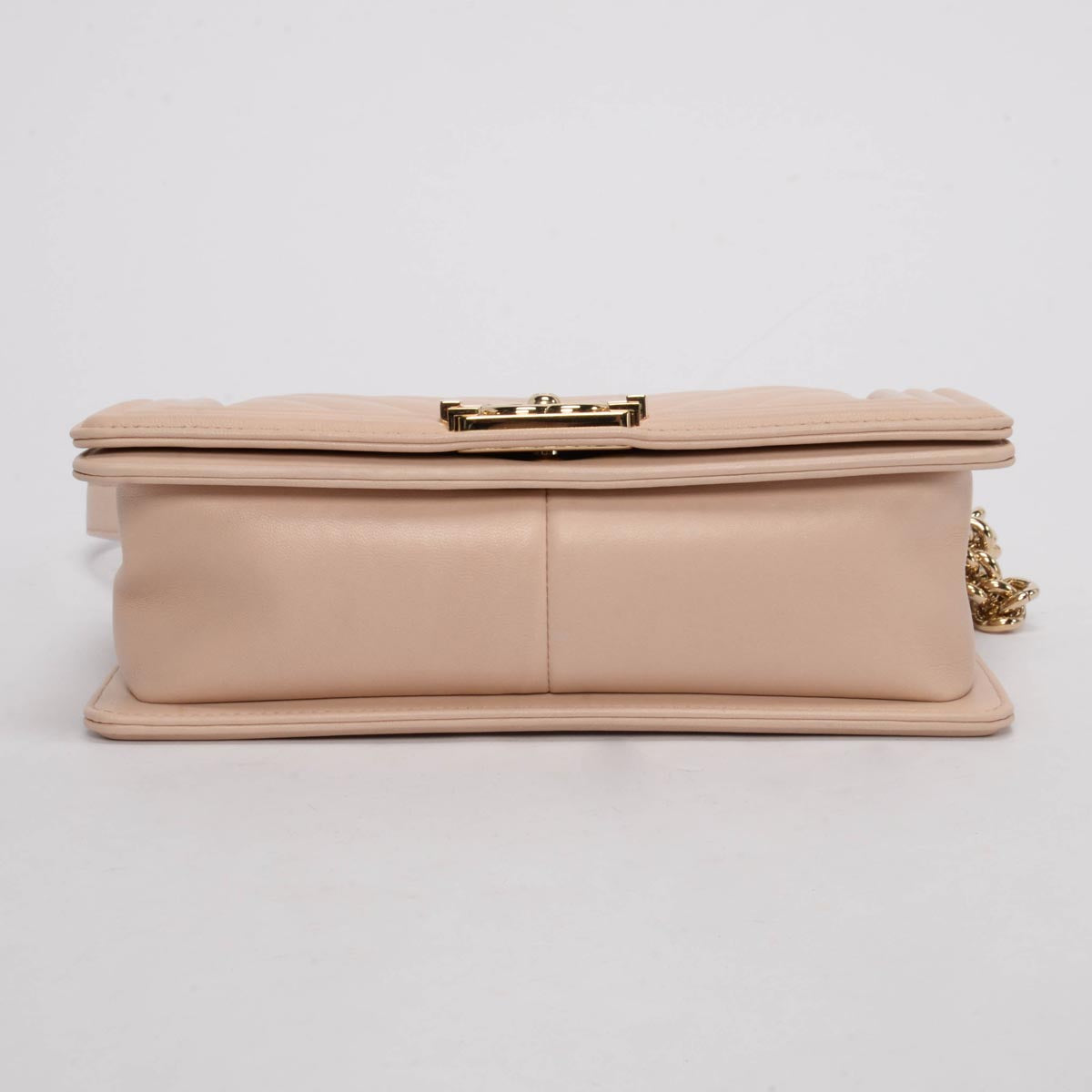 Chanel Beige Chevron Lambskin Old Medium Handbag - Rovelle Bags