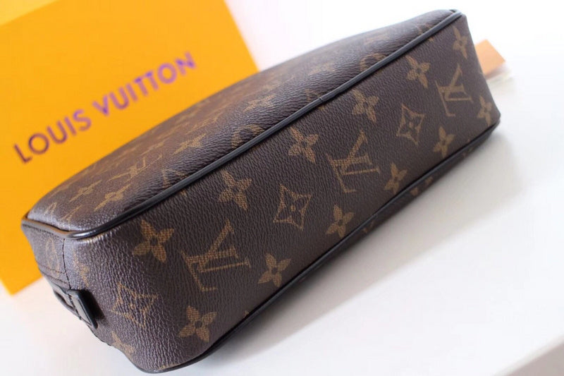 Louis Vuitton Luxury Bags 1799