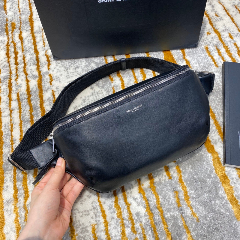 Yves Saint Laurent - Bags 057