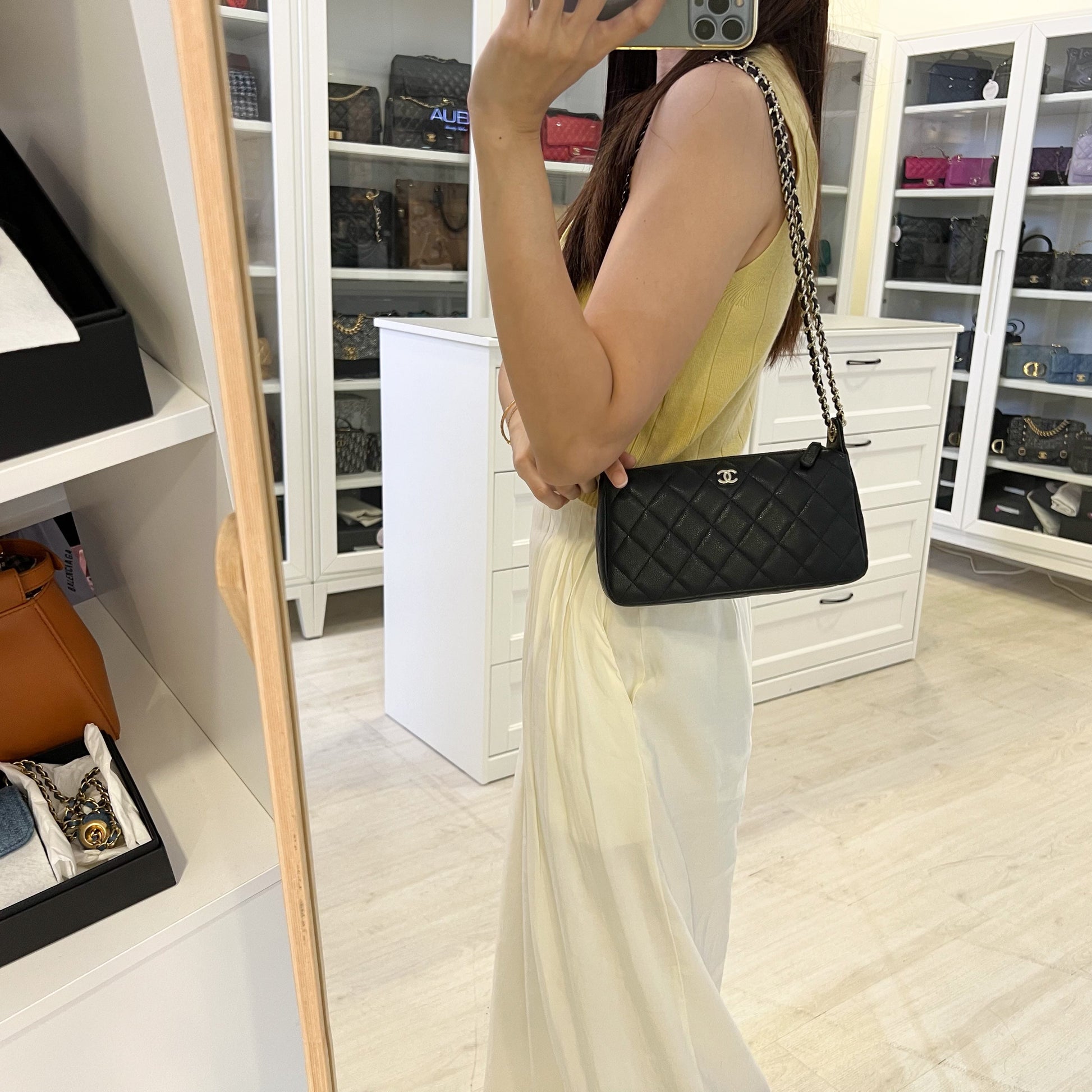 Chanel 25A Clutch on Chain in Clutch Bag - Rovelle Bags