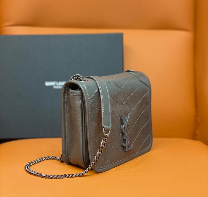 Yves Saint Laurent - Bags - 322