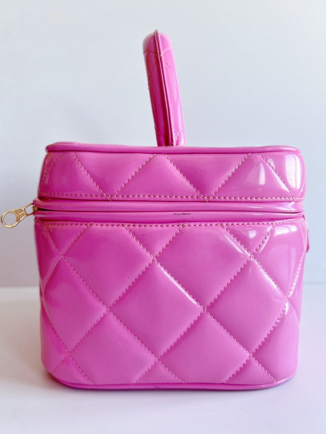 Chanel Chanel 19 Shoulder Bag - Rovelle Bags