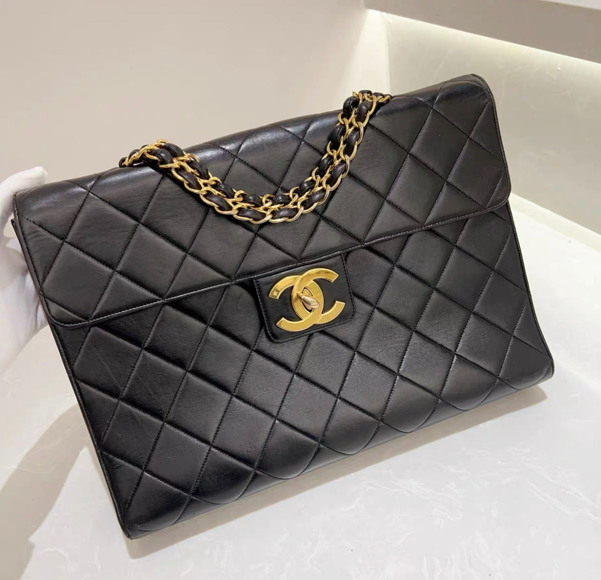 Chanel Handbag - Rovelle Bags