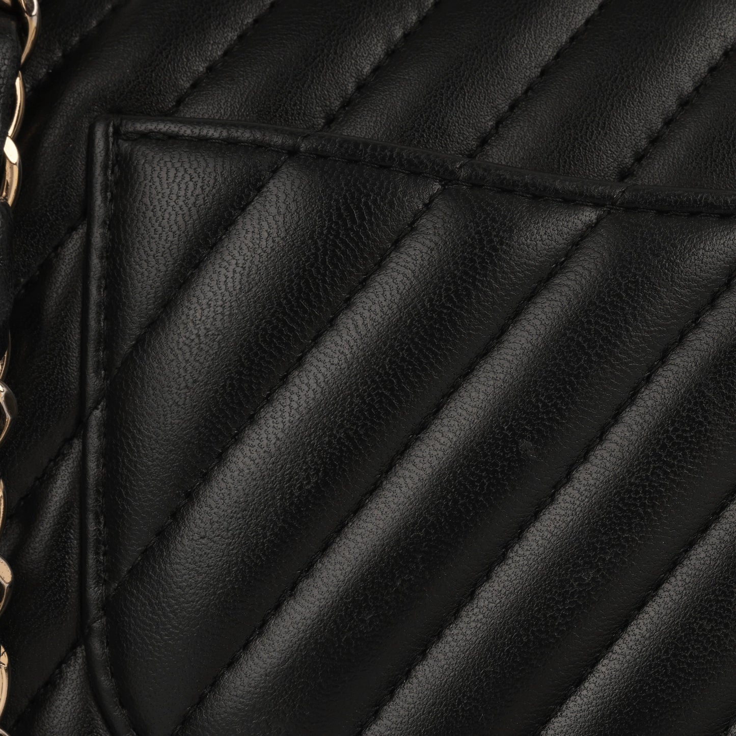 Chanel Classic Flap Shoulder Bag - Rovelle Bags