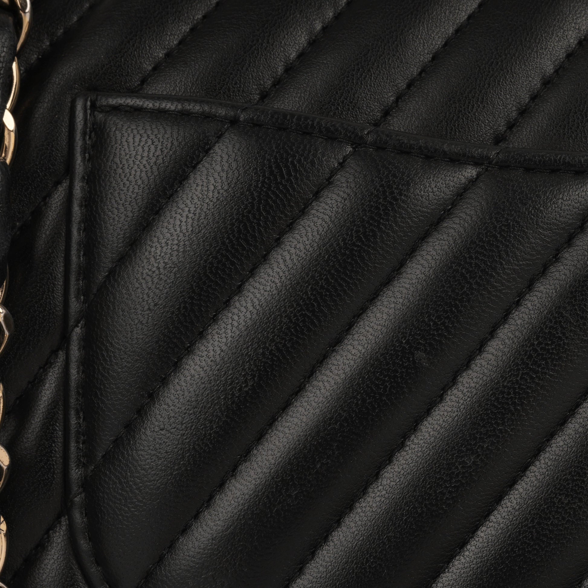 Chanel Classic Flap Shoulder Bag - Rovelle Bags