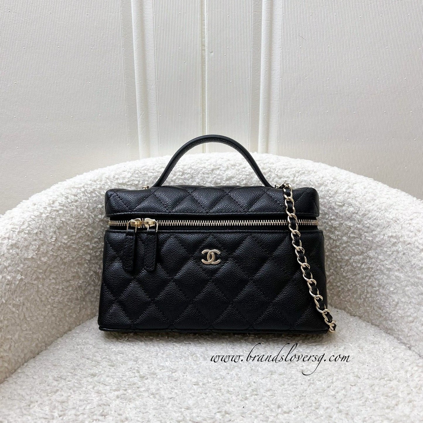 Chanel 25C Vanity / Clutch with Vanity Bag - Rovelle Bags