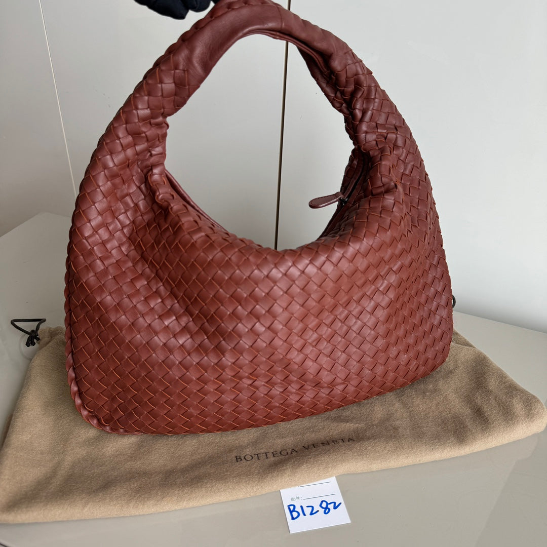 Bottega Veneta Veneta Shoulder Bag - Rovelle Bags