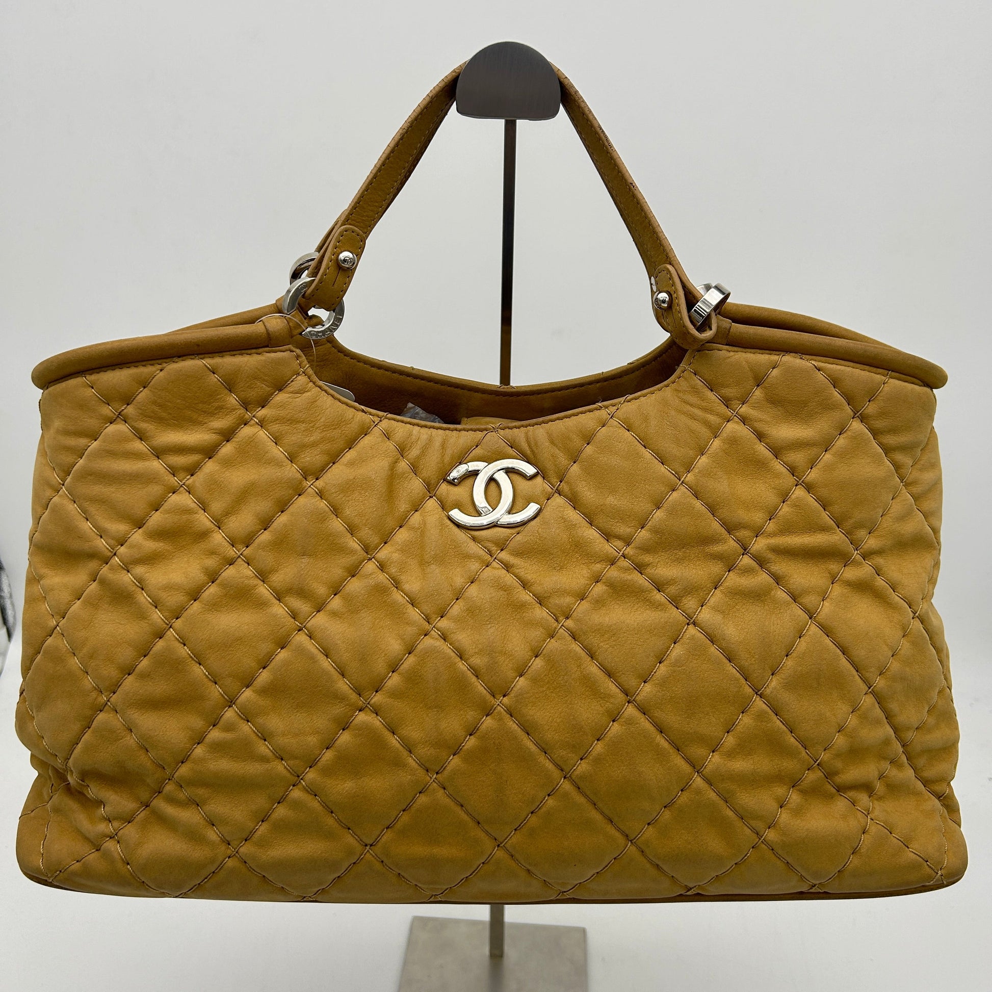 Chanel Tote - Almora Bags
