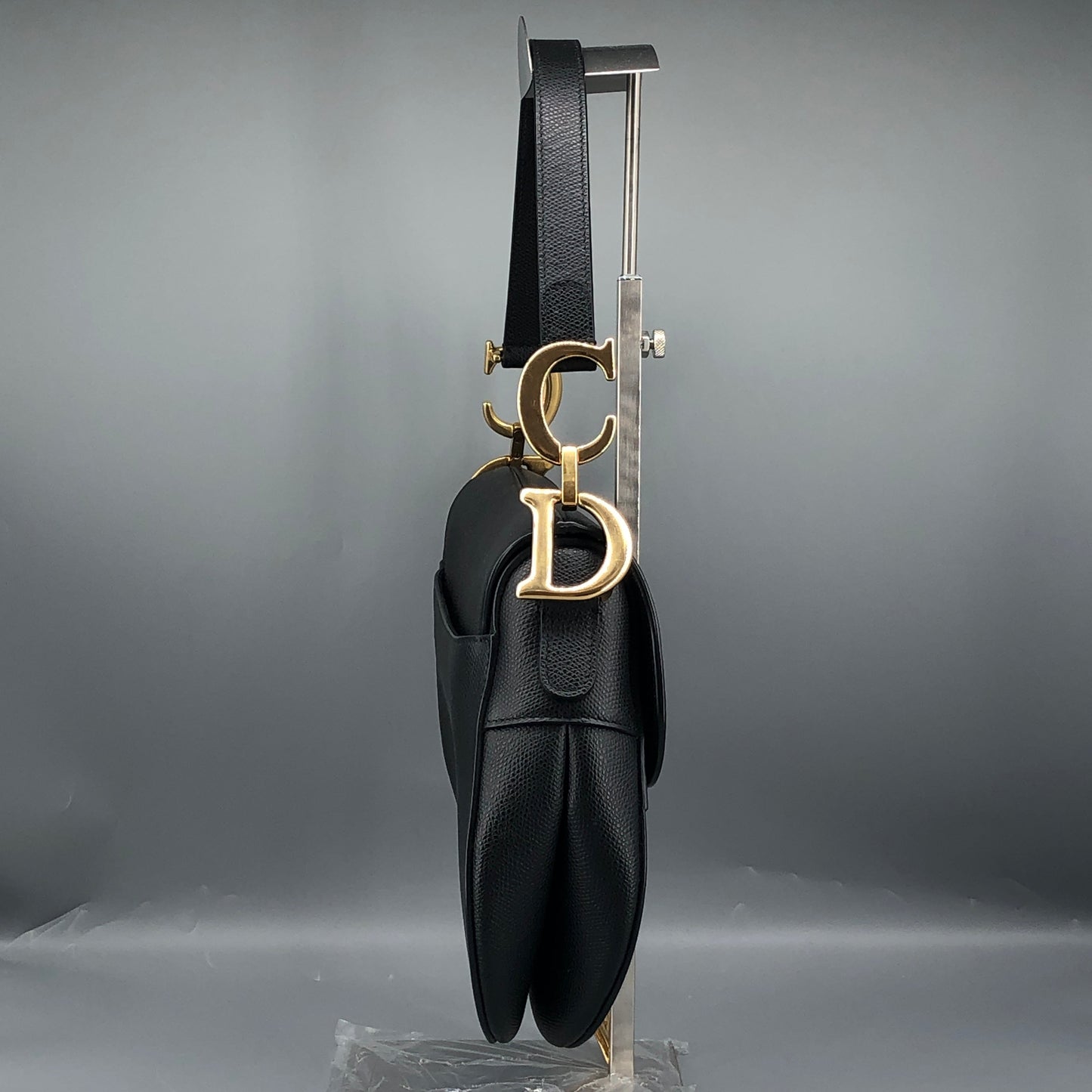 Christian Dior Saddle Medium Grained Calfskin Shoulder Bag Black + Extra Strap