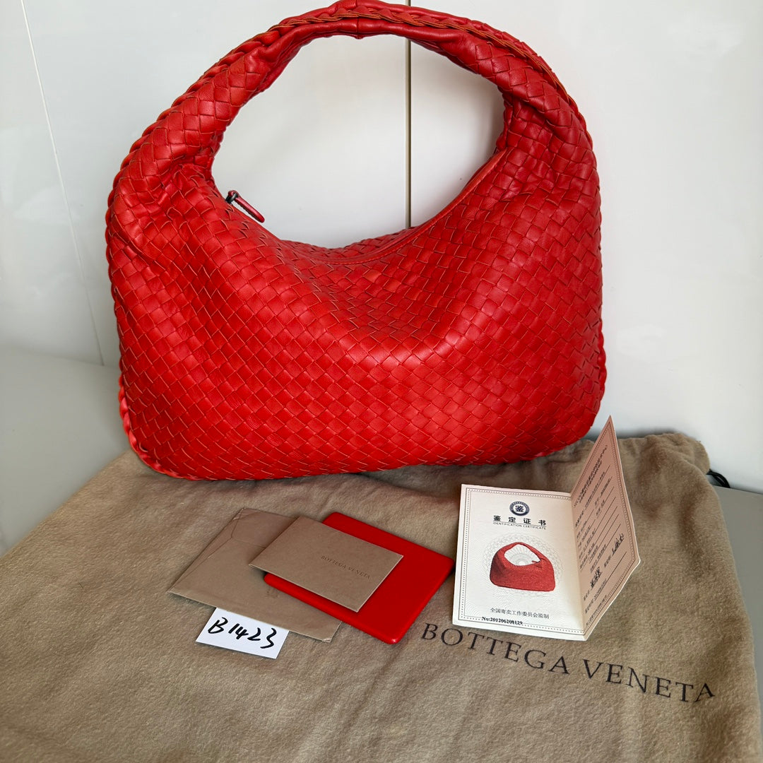 Bottega Veneta Veneta Shoulder Bag - Rovelle Bags