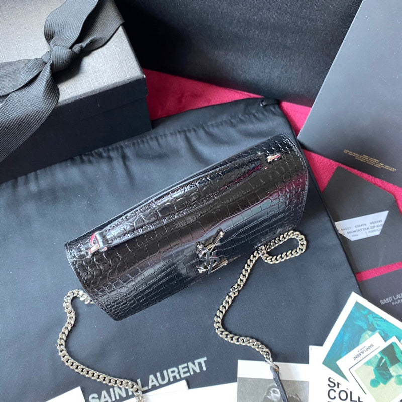 Yves Saint Laurent  Refined Handbag
