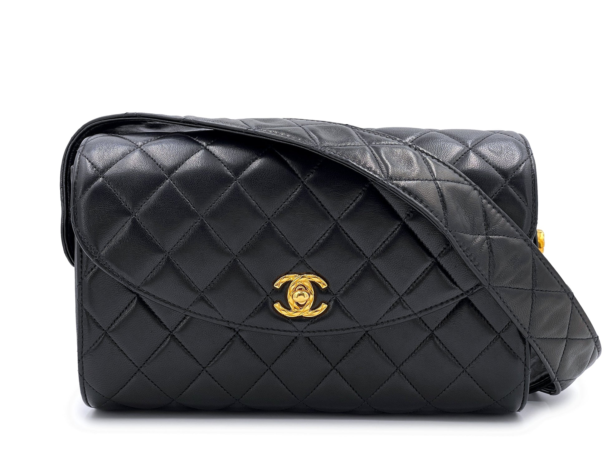 Chanel Rare Chanel 1991 Lambskin Crossbody Crossbody Bag - Rovelle Bags