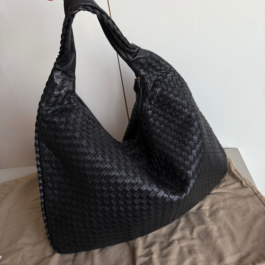 Bottega Veneta Veneta Shoulder Bag - Rovelle Bags