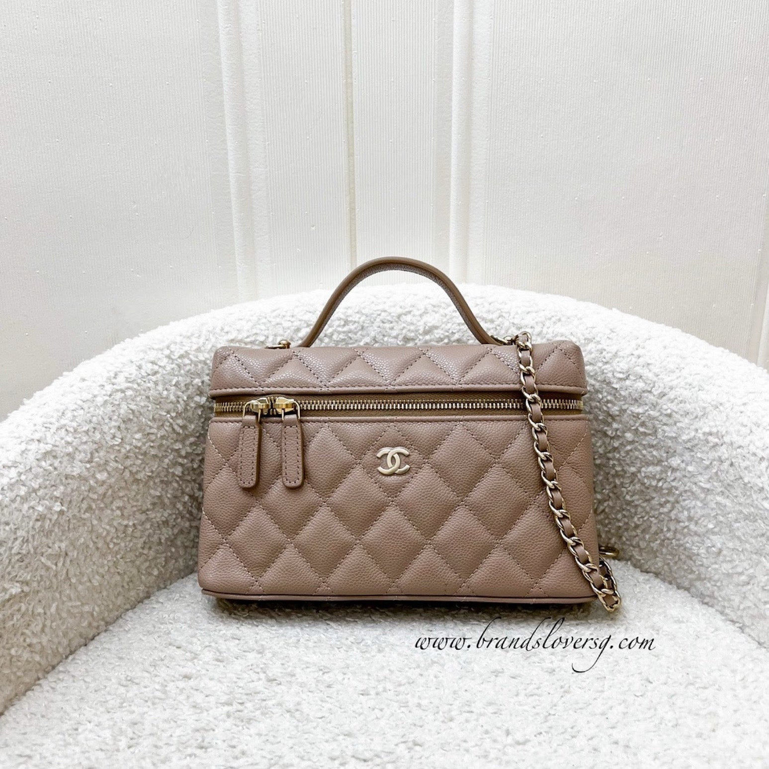 Chanel [BN - Local Full Set Vanity Bag - Rovelle Bags