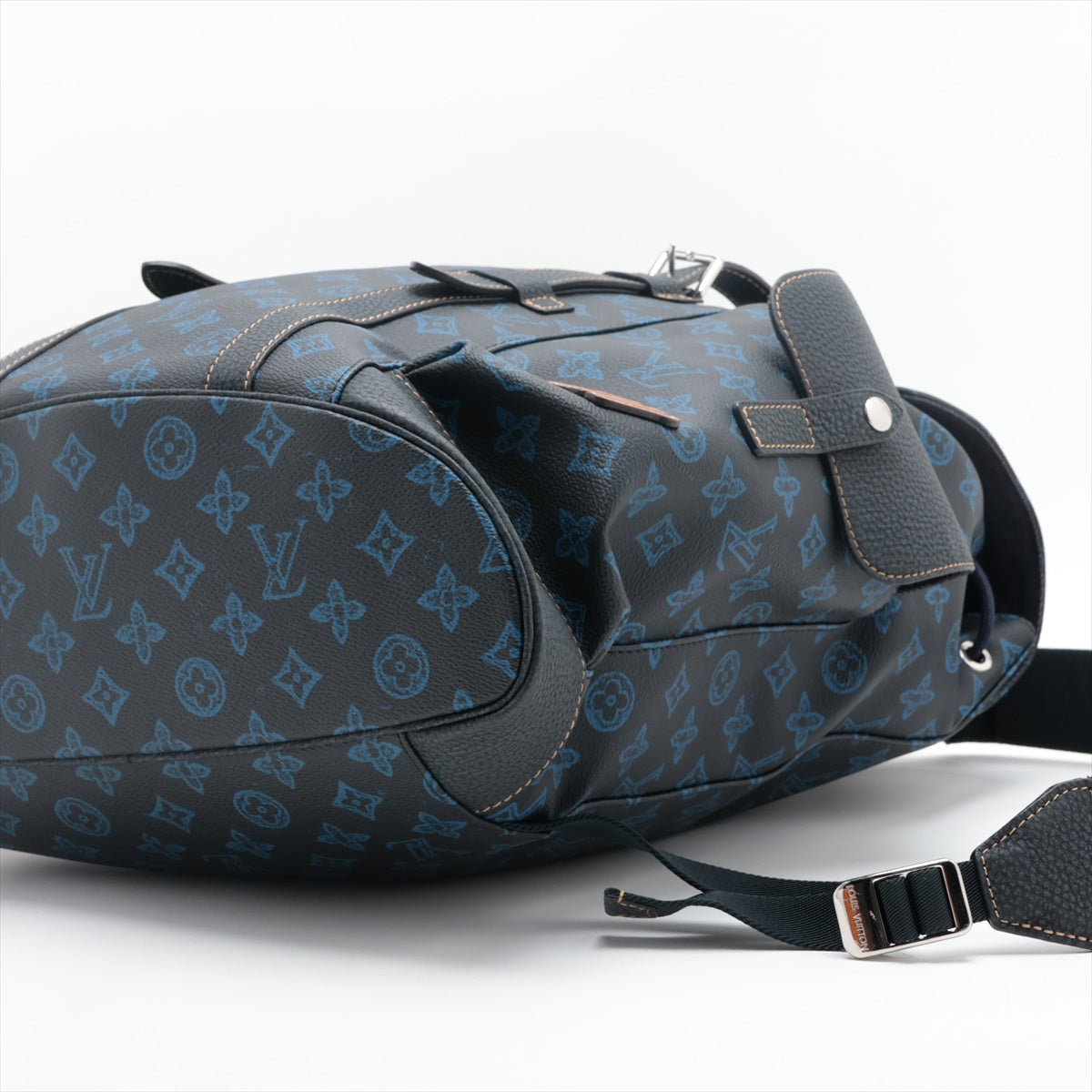 Louis Vuitton LV Fall Collection Christopher MM M46338