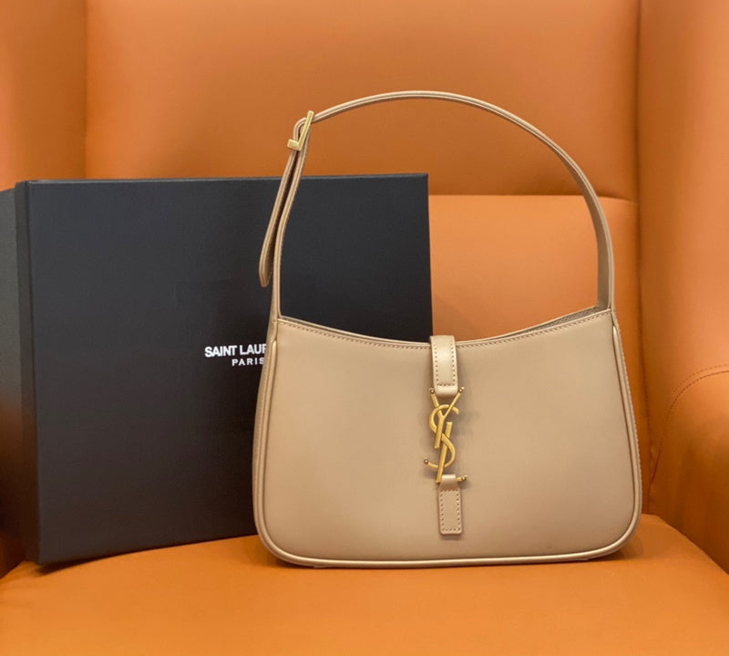 Yves Saint Laurent - Bags - 238