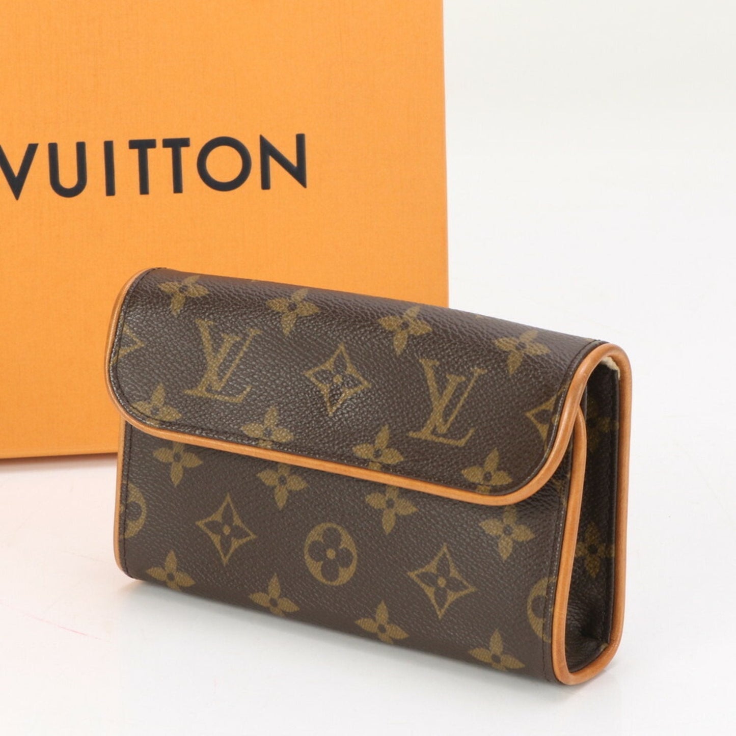Louis Vuitton Monogram Leather Coated Canvas Fanny Pack Pochette