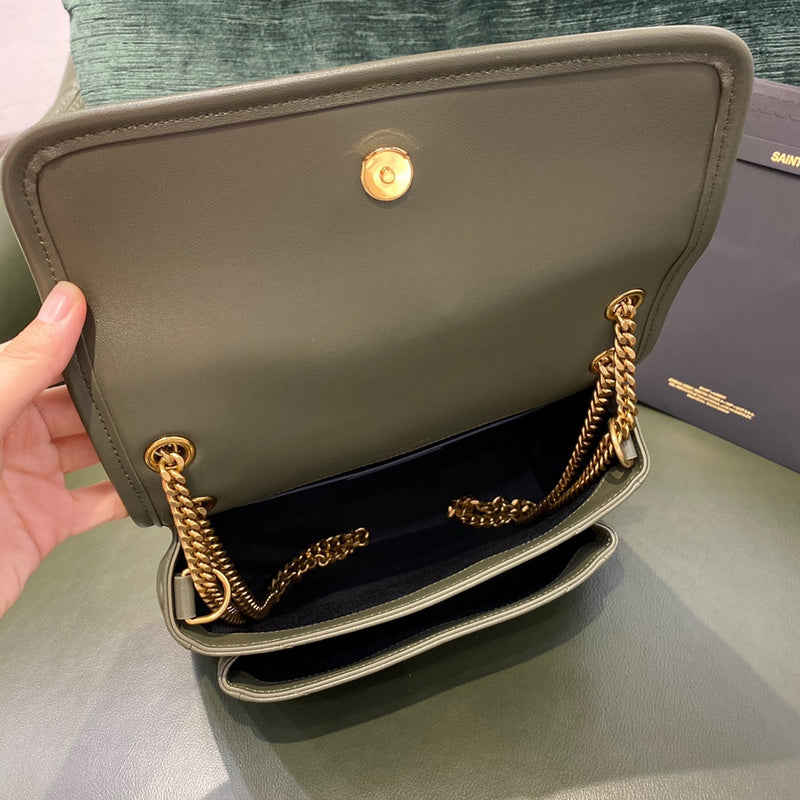 Yves Saint Laurent Studio Polished Handbag