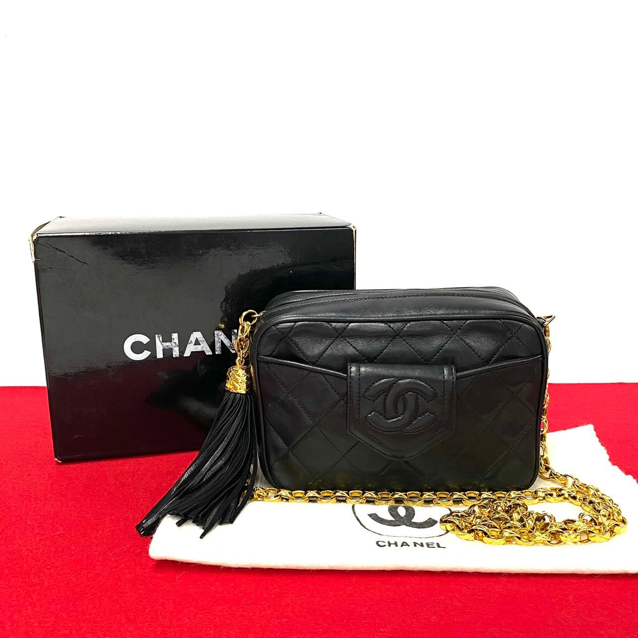 Chanel Matelassé Lambskin Shoulder Shoulder Bag - Rovelle Bags