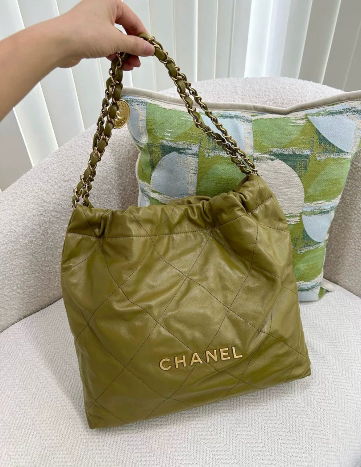 Chanel Chanel 22 Shoulder Bag - Rovelle Bags