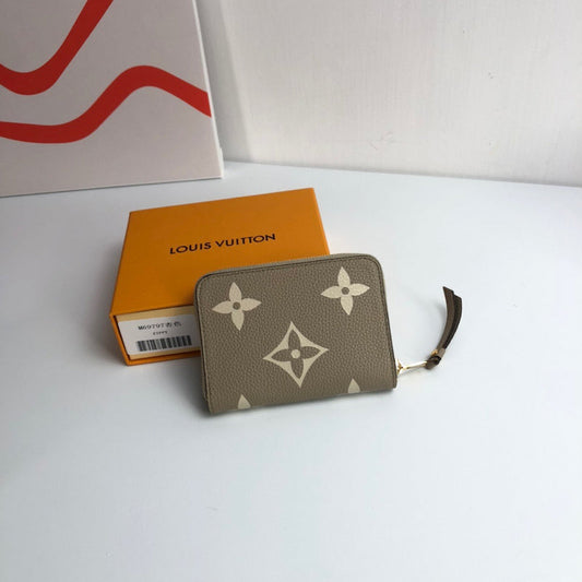 Louis Vuitton Luxury Bags 2146
