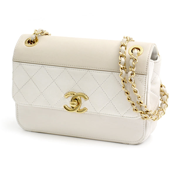 Chanel Shoulder Bag - Almora Bags